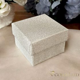  Подаръчна кутия (за обеци) 5 см X 5 см